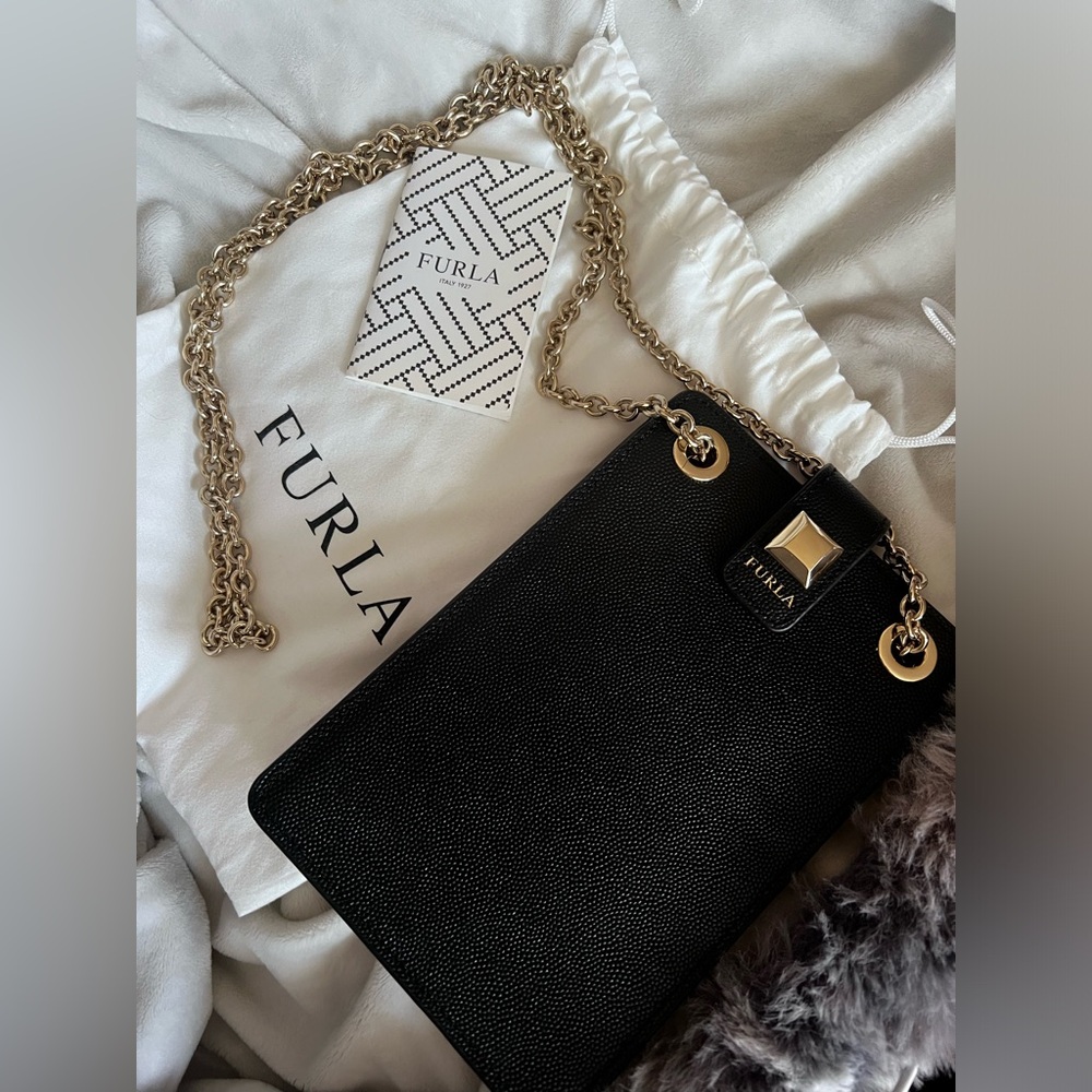 ⭐️FURLA mini crossbody Luxury Bag Like New Genuine Leather,DustBag & Bag ⭐️